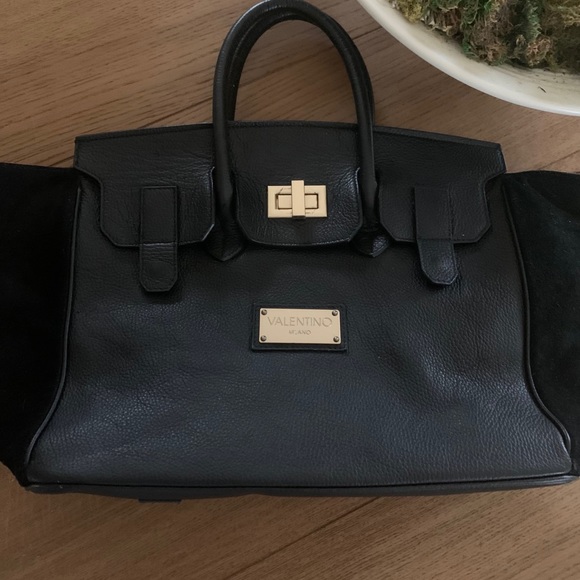 Valentino by Mario Valentino - Picture 6 of 8